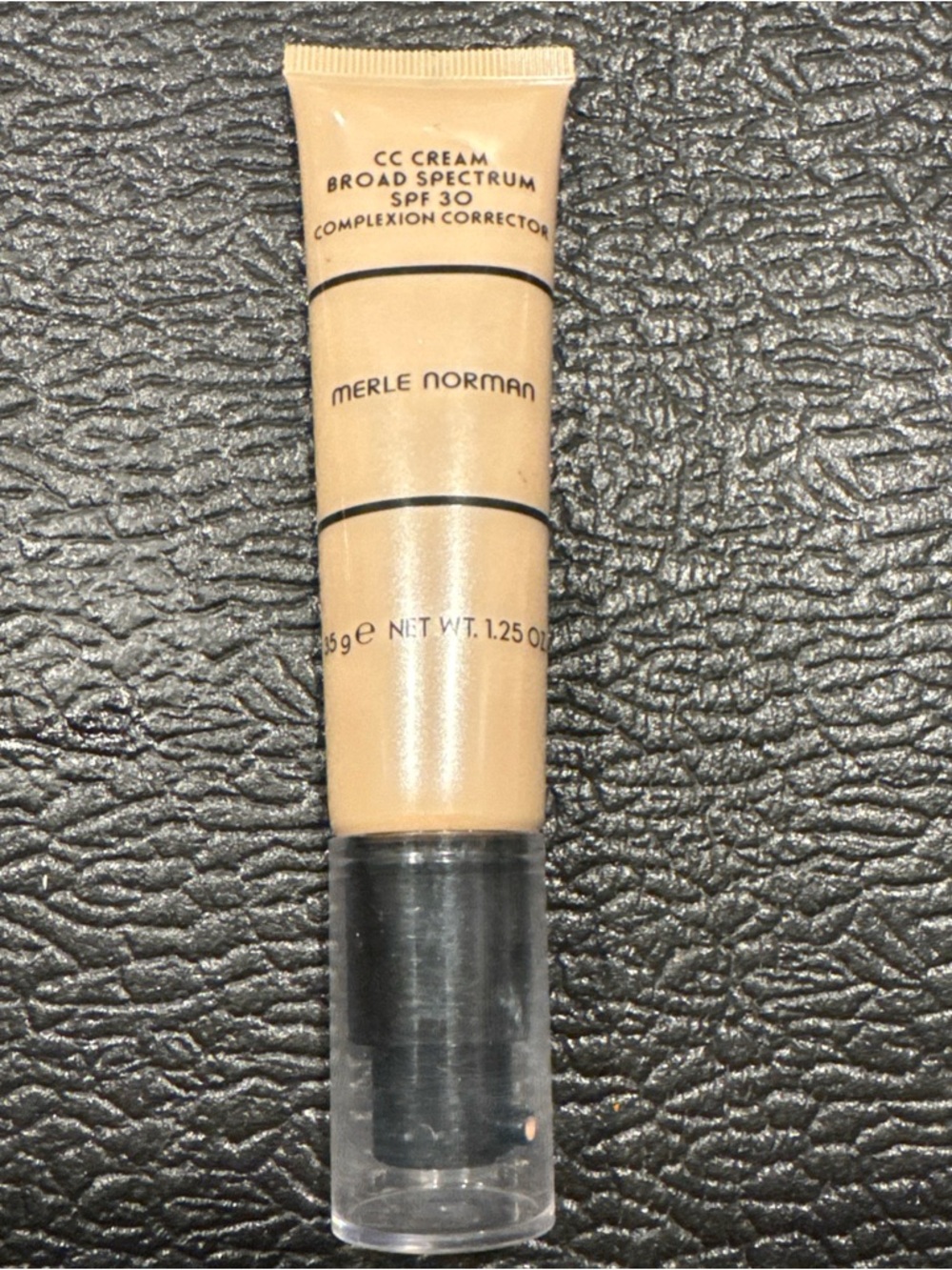 Merle Norman CC Cream Broad Spectrum SPF 30 - Light Medium Beige 1.25 oz NWOB